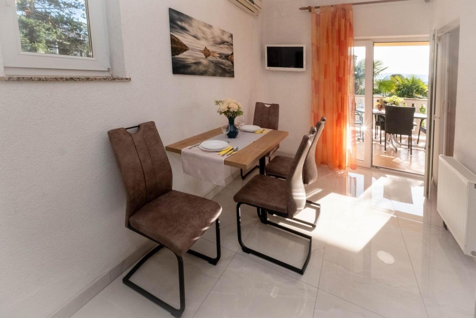 Apartments Serbecic مالينسكا المظهر الخارجي الصورة